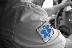 Ambulancier au volant