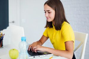 Stagiaire en classe de 3ème